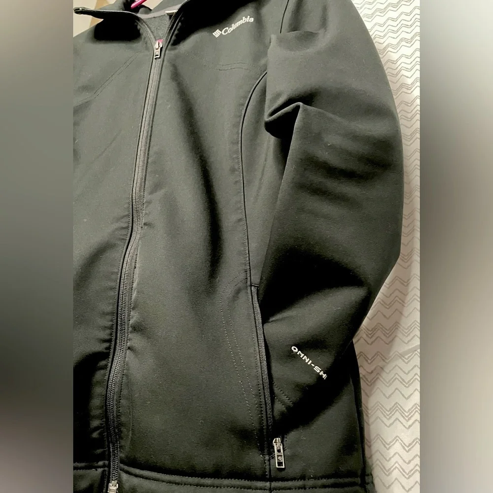 Columbia Jacket - Picture 2 of 10